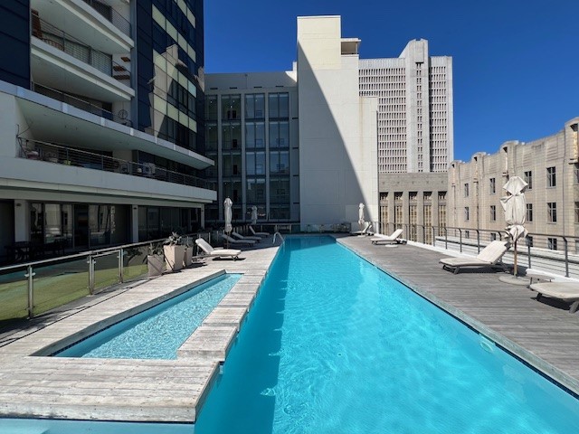 2 Bedroom Property for Sale in Cape Town City Centre Western Cape